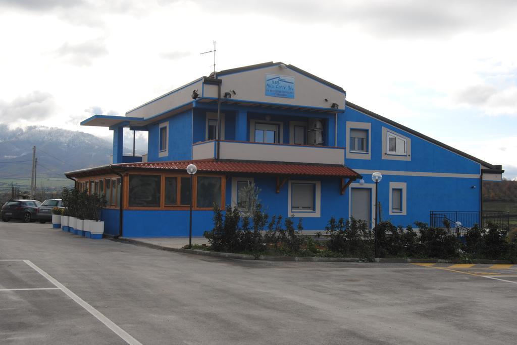B&B Alla Corte Blu Melfi Extérieur photo